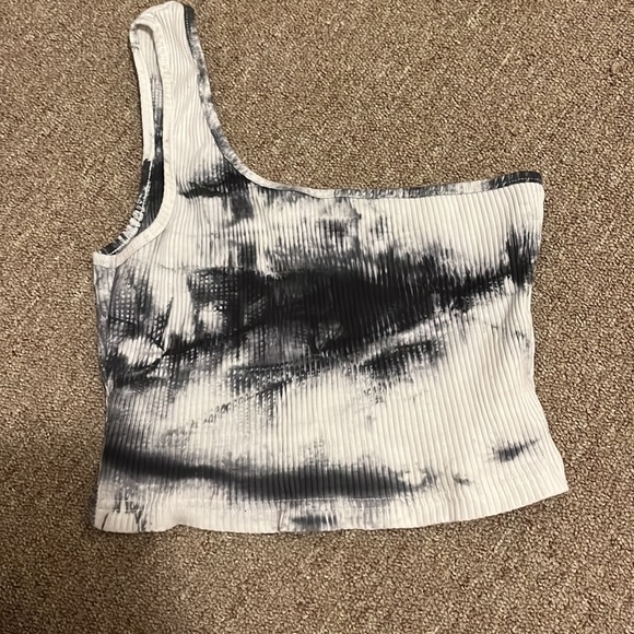 SHEIN CROP TOPS NEVER WORN NWOT - Picture 5 of 5
